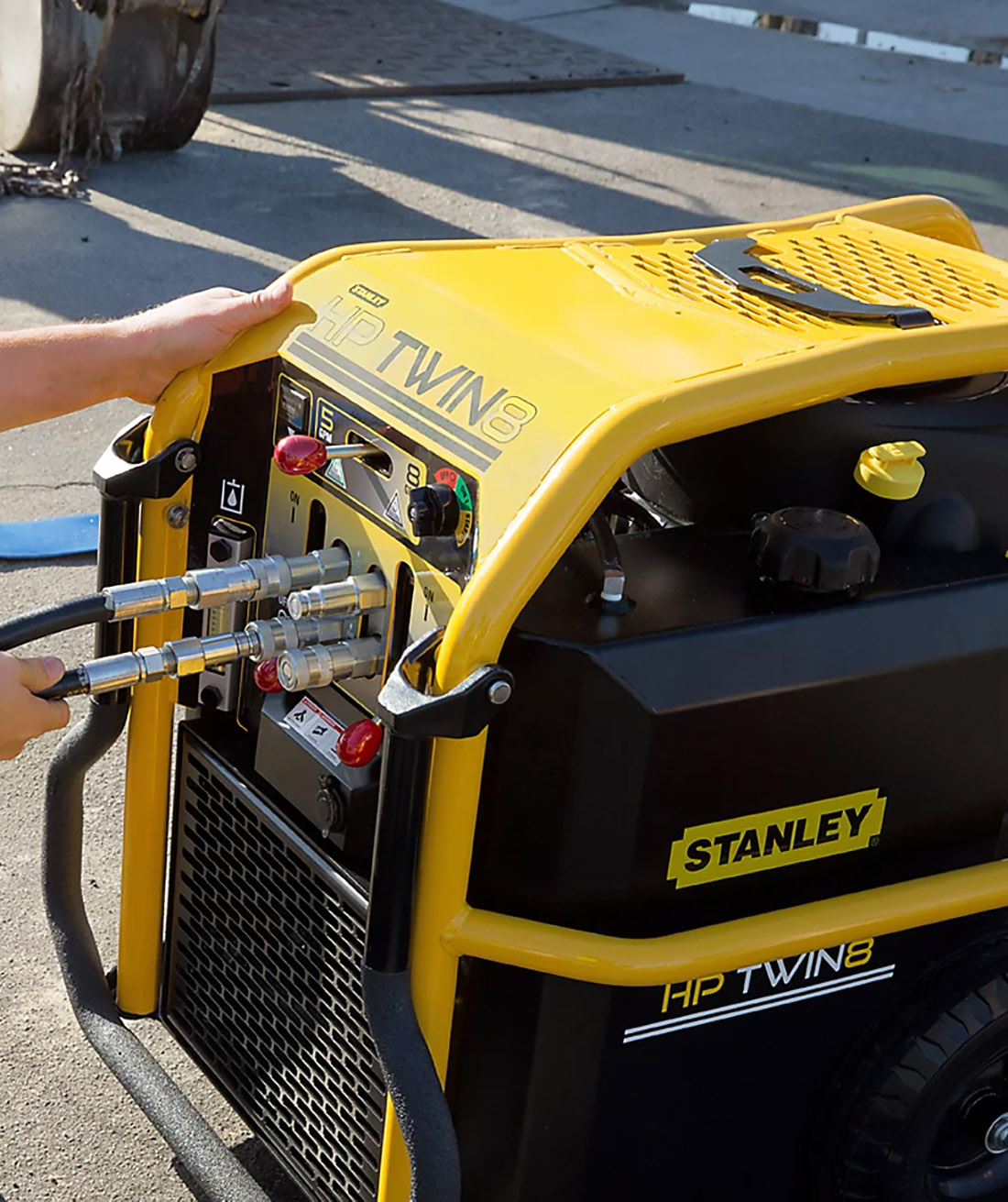 larger hydraulic cylinder